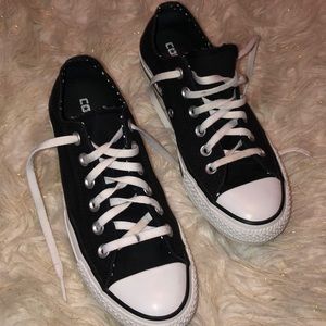 Women’s Used Converse